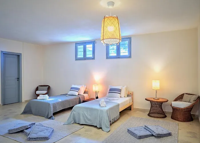 Дом отдыха Paros House 01